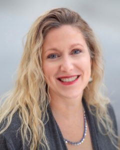 headshot of Natasha Steinmacher